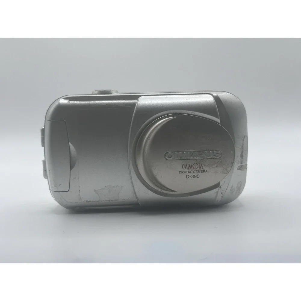 Olympus CAMEDIA D-395 3.2MP Digital Camera Untested For Parts/ Repair